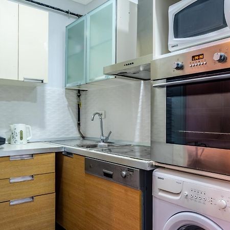 Sleek Flat 50 M To Bull Statue In Kadikoy Apartment อิสตันบูล ภายนอก รูปภาพ