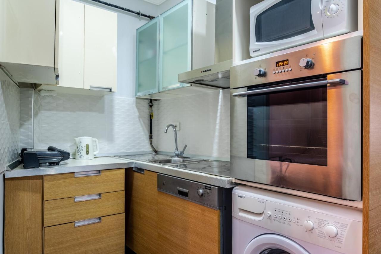Sleek Flat 50 M To Bull Statue In Kadikoy Apartment อิสตันบูล ภายนอก รูปภาพ